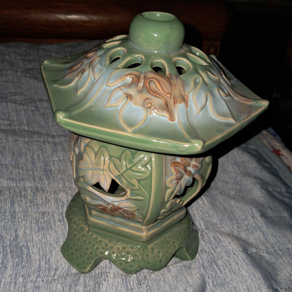 Artisan Green Ceramic Lantern with Leaf Motif - Picture 4 of 7